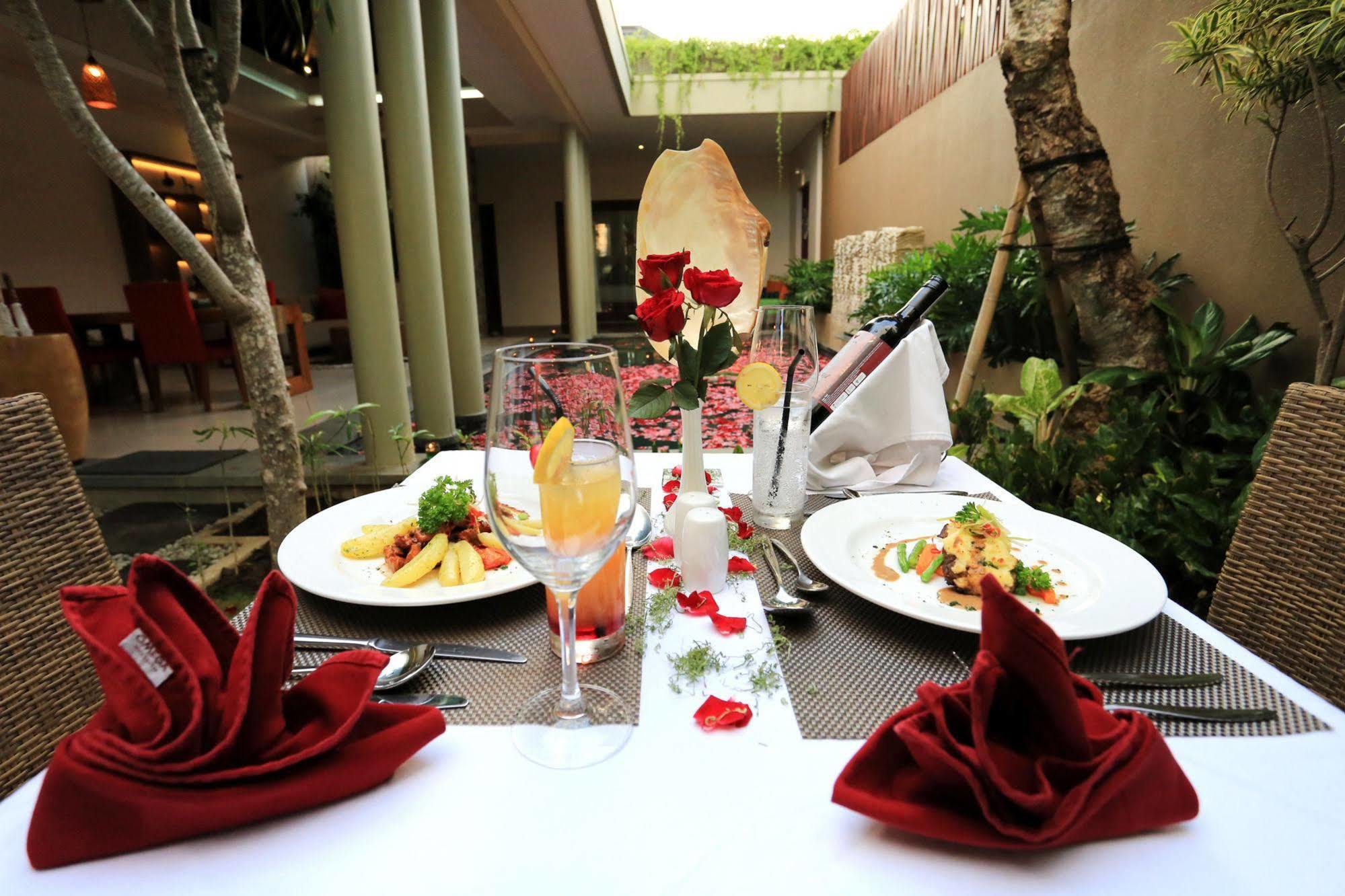 The Kasih Villas & Spa Seminyak Esterno foto